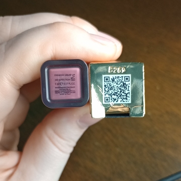 Dolce & Gabbana Everkiss Liquid Lip -205 Affection - Picture 5 of 5